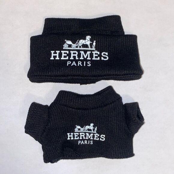 Labubu Luxury Black Beanie and Sweater Set - Picture 8 of 8